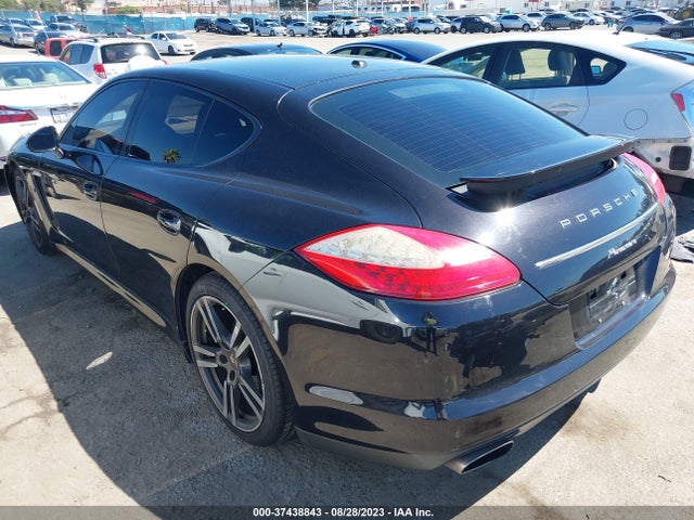 2012 PORSCHE PANAMERA WP0AA2A7XCL015651 Photo 2