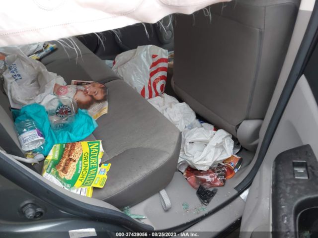 2HKRM4H38EH602883 Honda CR-V LX