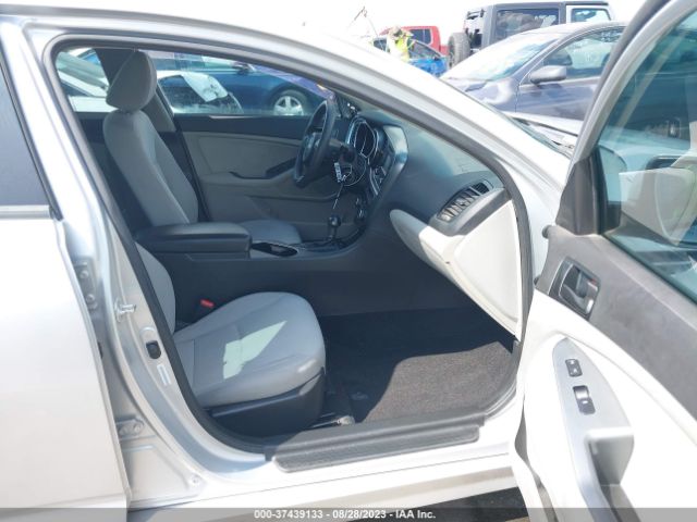 5XXGM4A75FG401685 KIA Optima Lx