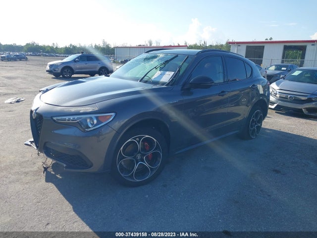 ZASPAKBN3P7D55494 Alfa Romeo Stelvio Veloce