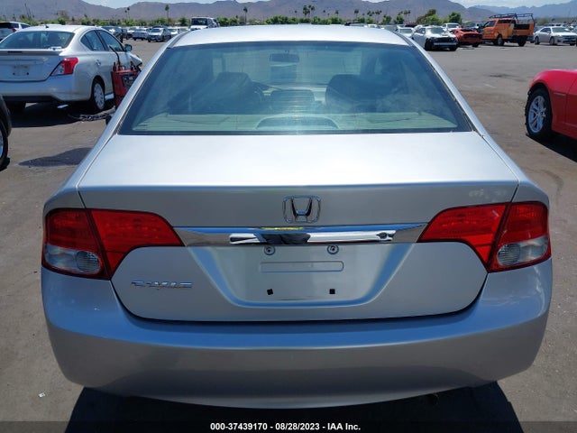 2010 HONDA CIVIC SDN LX VIN: 2HGFA1F58AH587157