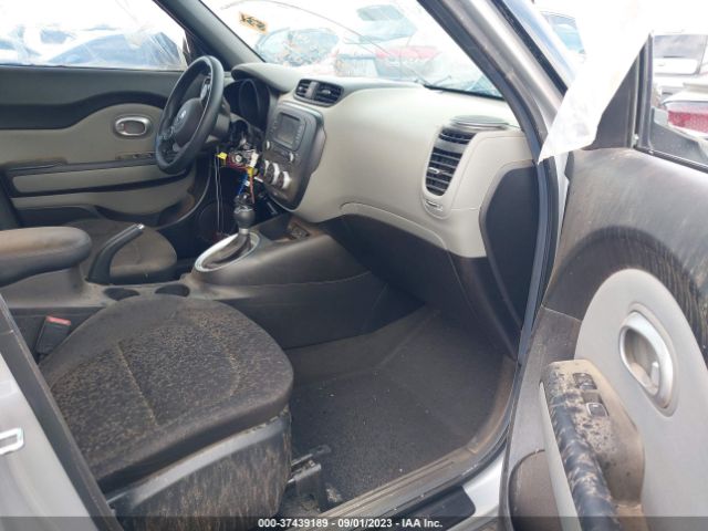 KNDJN2A23K7656527 KIA Soul Base