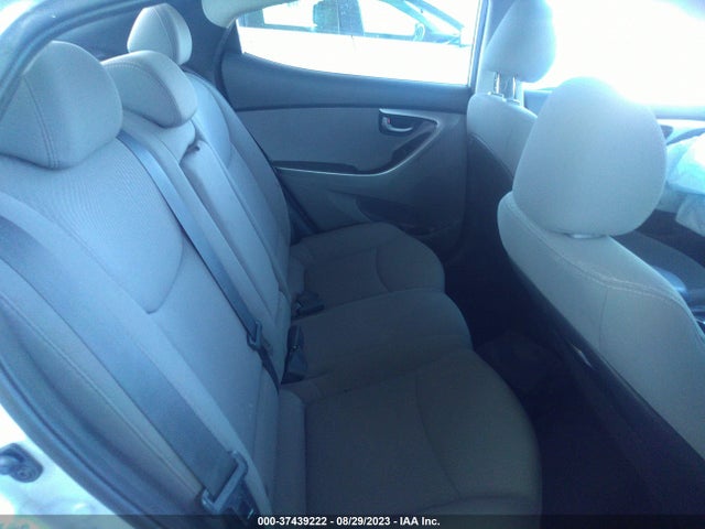 Hyundai ELANTRA SE 2016 5NPDH4AE2GH717945 Image 10