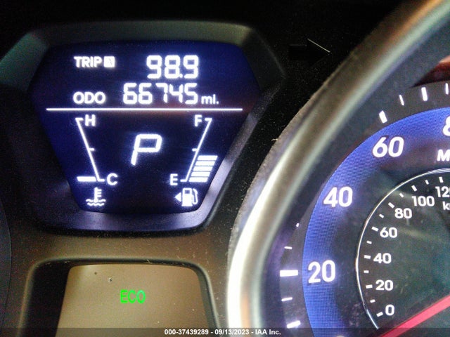 2013 HYUNDAI ELANTRA LIMITED PZEV VIN: 5NPDH4AE5DH253402