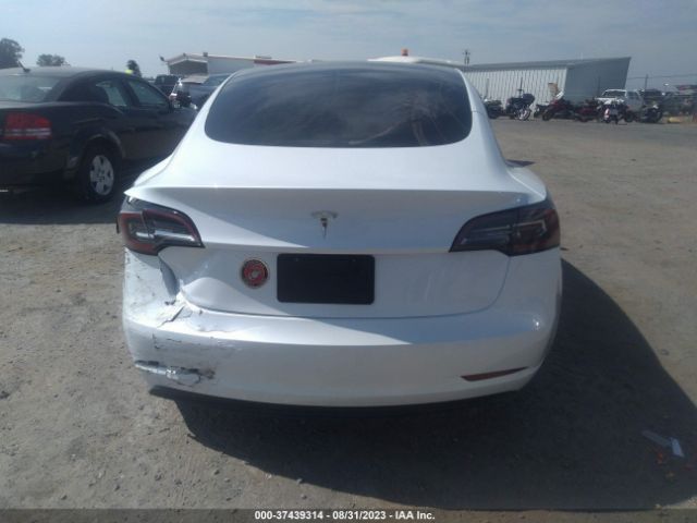 5YJ3E1EA2PF488949 Tesla MODEL 3