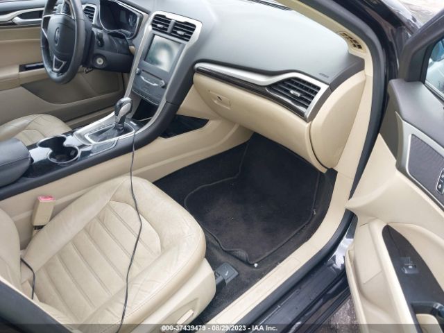 3FA6P0HD0FR202168 Ford FUSION SE