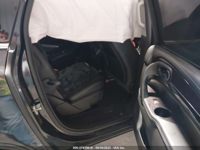 5GAKVBKD8FJ275321 Buick Enclave Leather