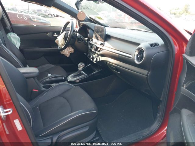 3KPF34AD2ME328043 KIA Forte Gt-line