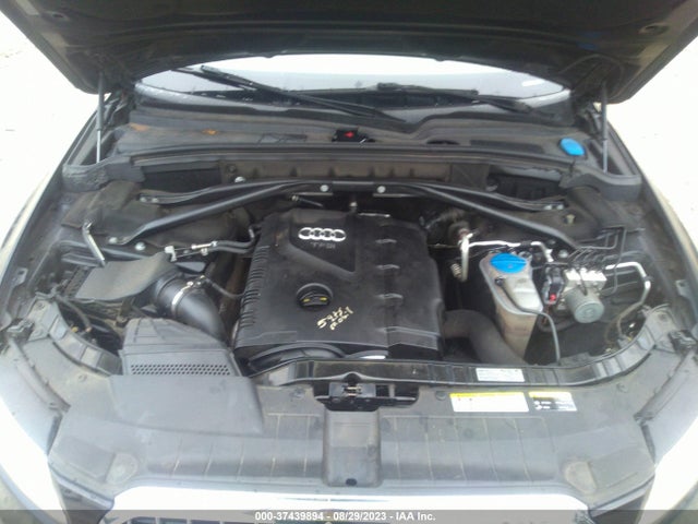 WA1LFAFP3FA054928 Audi Q5 Premium Plus