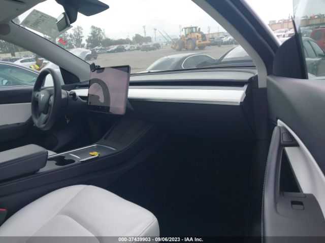 7SAYGDEFXNF339024 Tesla Model Y Performance