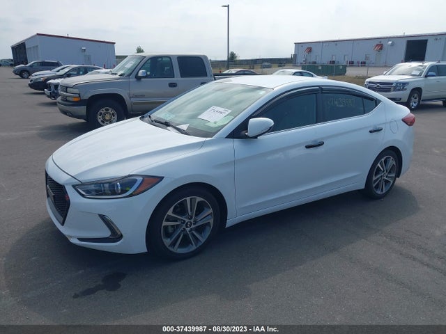 Hyundai Elantra Limited 2017 5NPD84LF1HH103671 Image 2