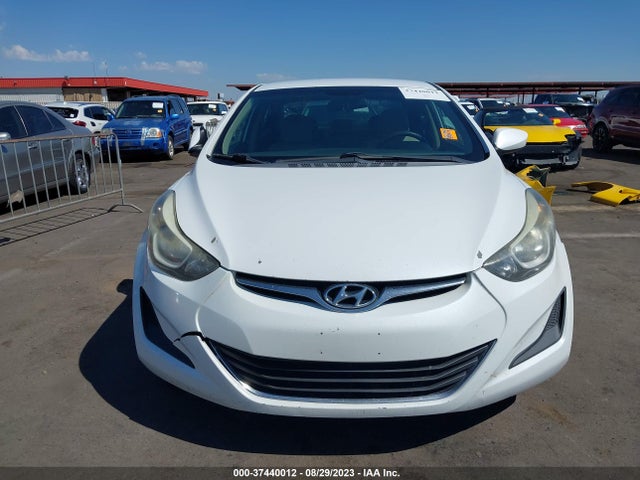 Hyundai ELANTRA SE 2015 5NPDH4AE0FH597979 Image 4
