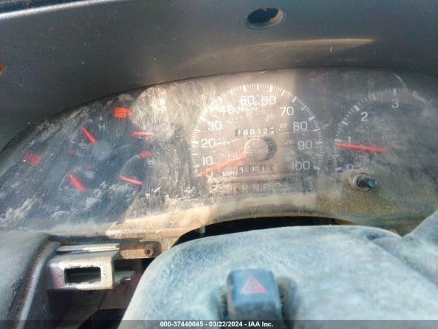 1997 FORD F-150 VIN: 1FTDX1761VNA62627