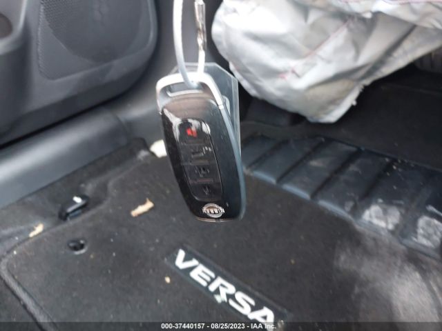 3N1CN8EV7PL865078 Nissan VERSA SV