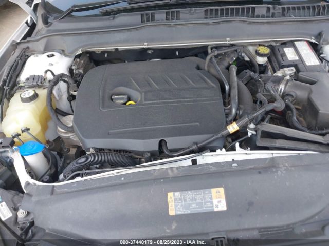 3FA6P0HD1ER134588 Ford FUSION SE