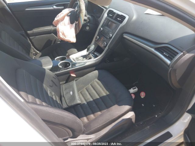 3FA6P0HD1ER134588 Ford FUSION SE