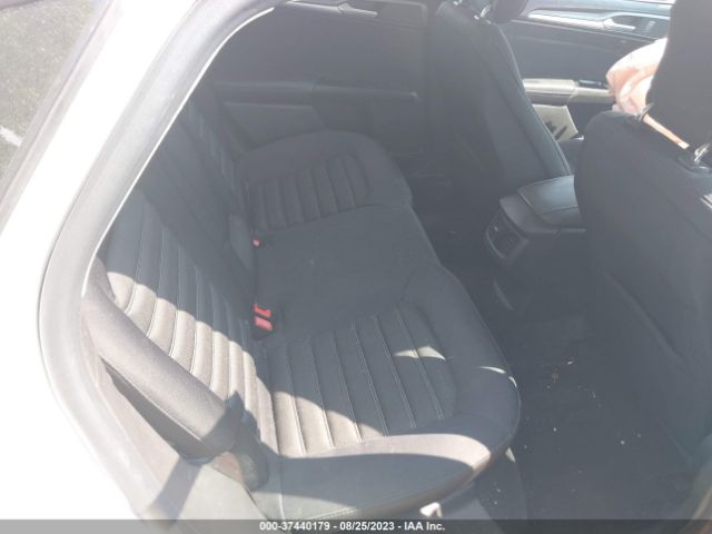3FA6P0HD1ER134588 Ford FUSION SE