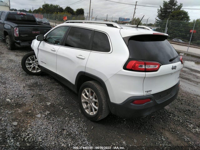 1C4PJLCB8FW638027 Jeep Cherokee Latitude