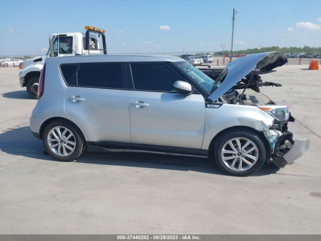 KNDJP3A52K7677573 KIA SOUL +