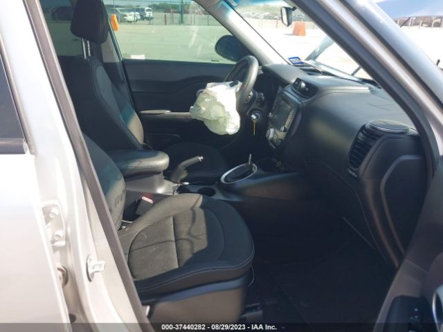 KNDJP3A52K7677573 KIA SOUL +