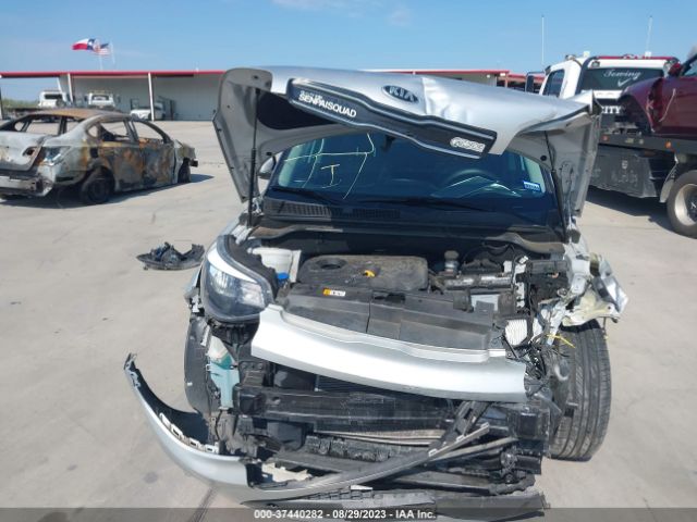 KNDJP3A52K7677573 KIA SOUL +
