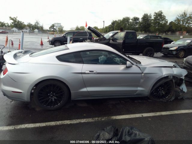 1FA6P8CF9J5120278 Ford Mustang Gt Premium