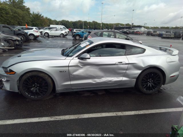 1FA6P8CF9J5120278 Ford Mustang Gt Premium