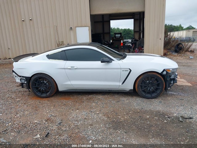 2017 Ford Mustang, VIN: 1FA6P8JZ7H5520444