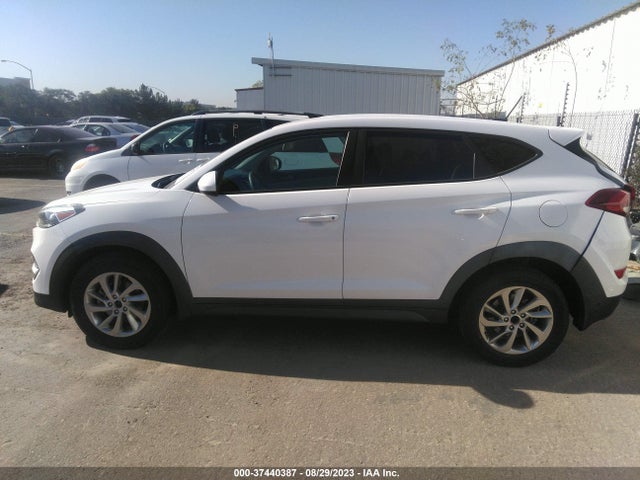 Hyundai TUCSON SE 2017 KM8J23A43HU336159 Image 6