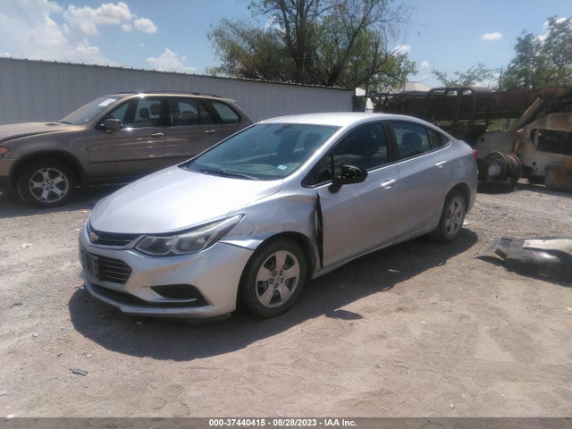 Chevrolet CRUZE LS 2017 1G1BC5SM7H7183552 Image 2
