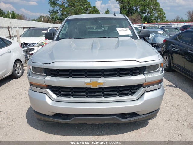 Chevrolet Silverado 1500 Silverado Custom 2018 1GCRCPEC1JZ232081 Image 12