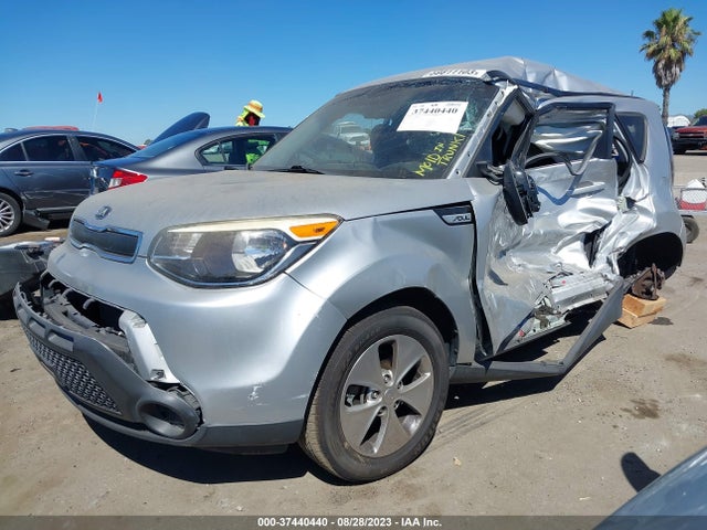 KIA Soul Base 2015 KNDJN2A26F7805292 Image 2