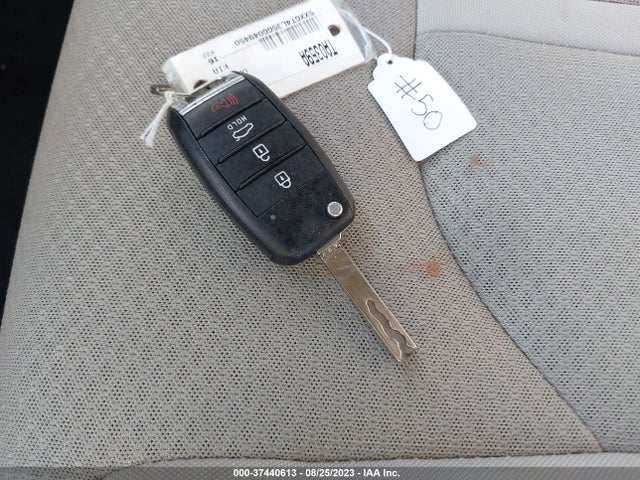 KIA Optima Lx 2016 5XXGT4L35GG049450 Image 11