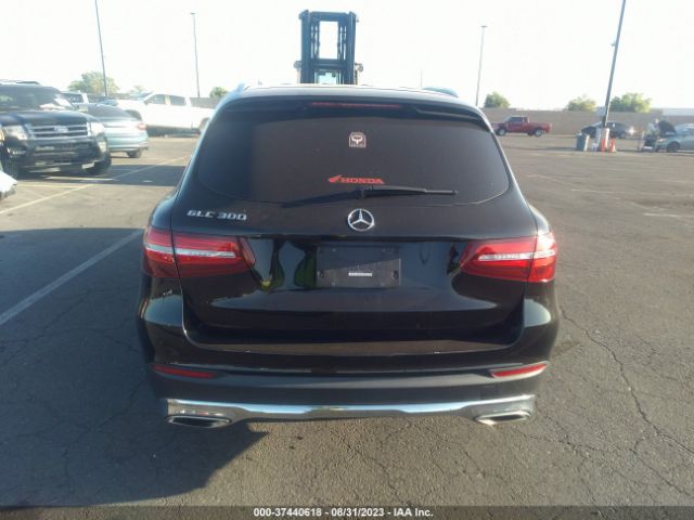 WDC0G4JB6JV089977 Mercedes-Benz Glc Glc 300