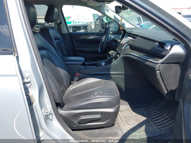 1C4RJJAG4M8211540 Jeep Grand Cherokee L Laredo