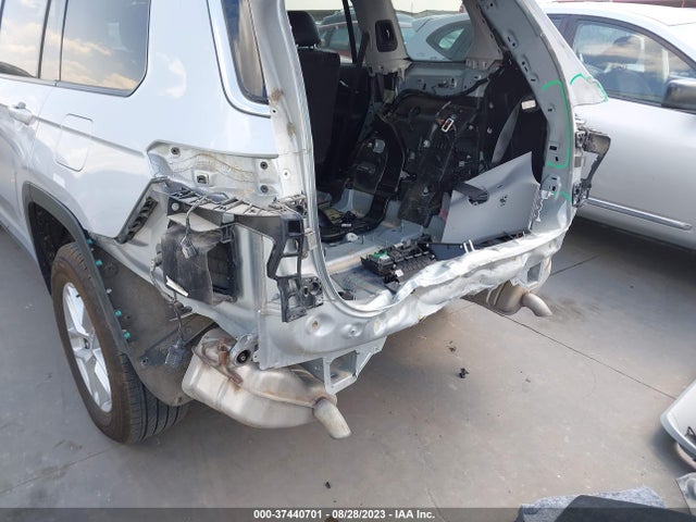 1C4RJJAG4M8211540 Jeep Grand Cherokee L Laredo