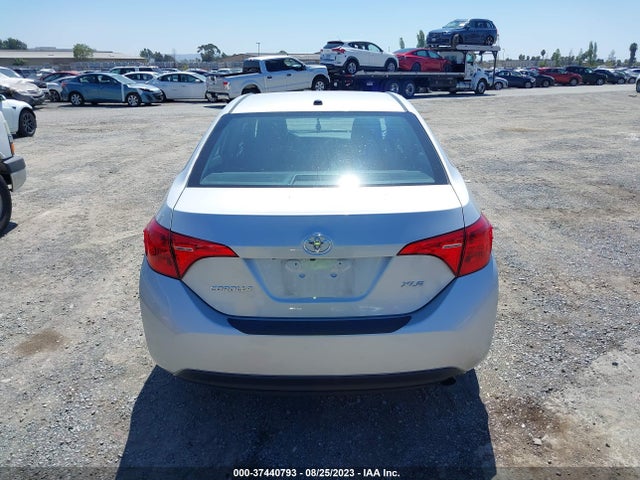 2018 TOYOTA COROLLA L/LE/XLE/SE/XSE VIN: 5YFBURHE4JP742877