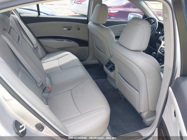 2015 Acura RLX, VIN: JH4KC1F5XFC001624