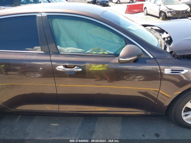 KNAGT4L38J5237159 KIA Optima Lx