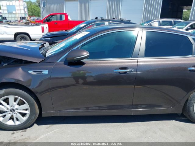 KNAGT4L38J5237159 KIA Optima Lx