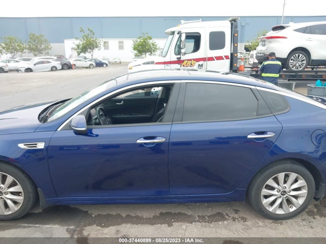 KIA Optima S 2018 5XXGT4L33JG202527 Image 15
