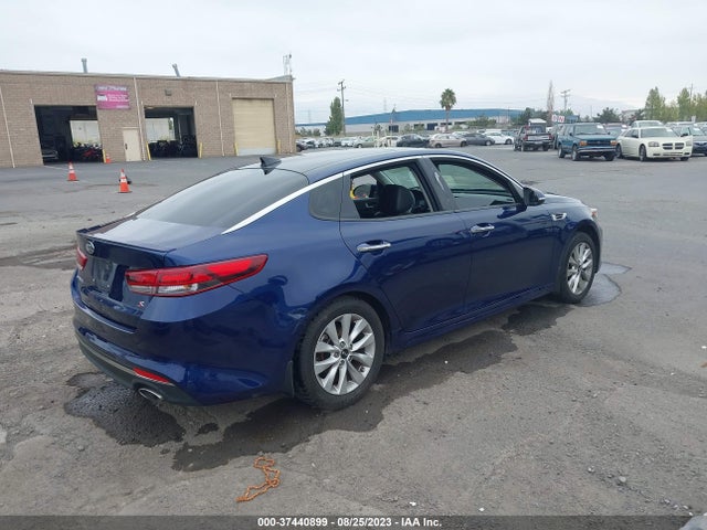 KIA Optima S 2018 5XXGT4L33JG202527 Image 4