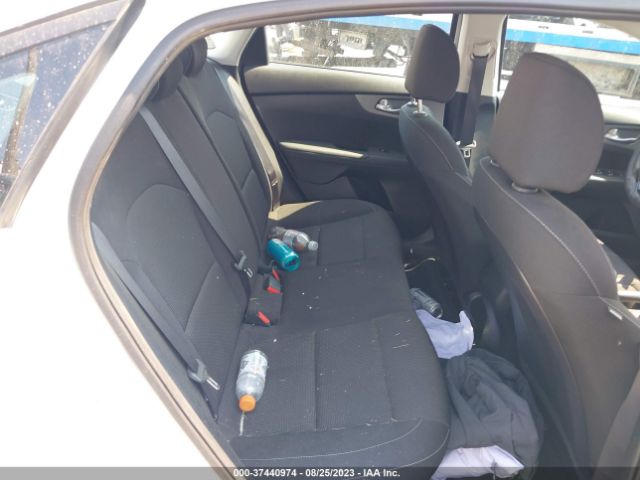 3KPF24AD8ME375595 KIA Forte Lxs