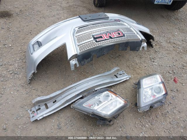 2GKFLVE31H6300185 GMC Terrain Denali