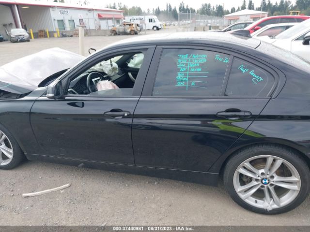 WBA8E1G50HNU14337 BMW 3 Series 320i