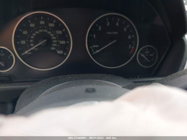 WBA8E1G50HNU14337 BMW 3 Series 320i