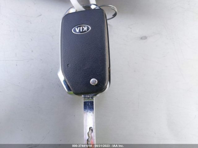 3KPF24AD9KE013420 KIA Forte Lxs