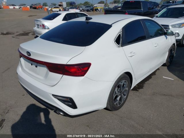 3KPF24AD9KE013420 KIA Forte Lxs