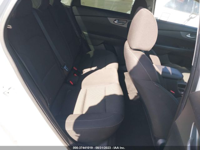 3KPF24AD9KE013420 KIA Forte Lxs