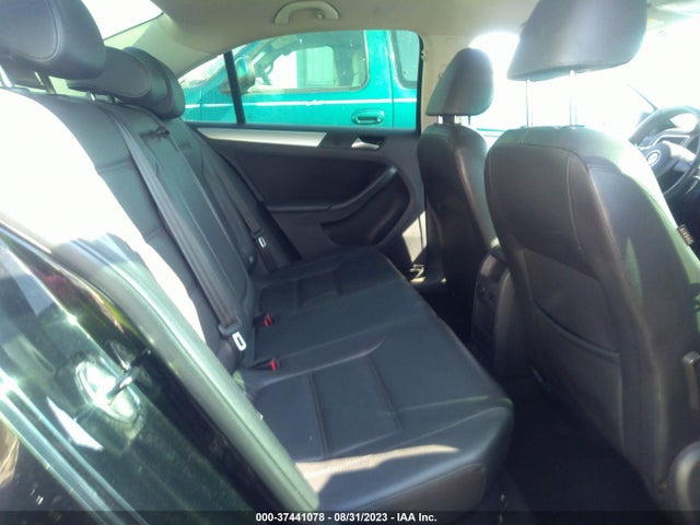 3VWD17AJ4EM221939 Volkswagen Jetta Sedan Se W/connectivity